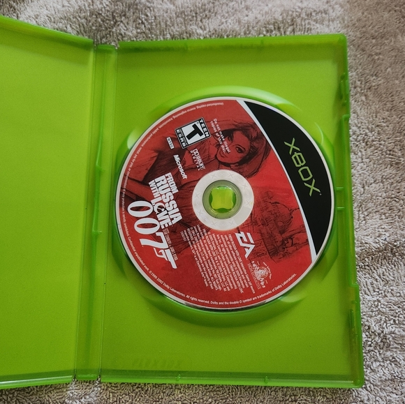 007: From Russia with Love (Xbox, 2005) game DISC ONLY no manual - Picture 3 of 4